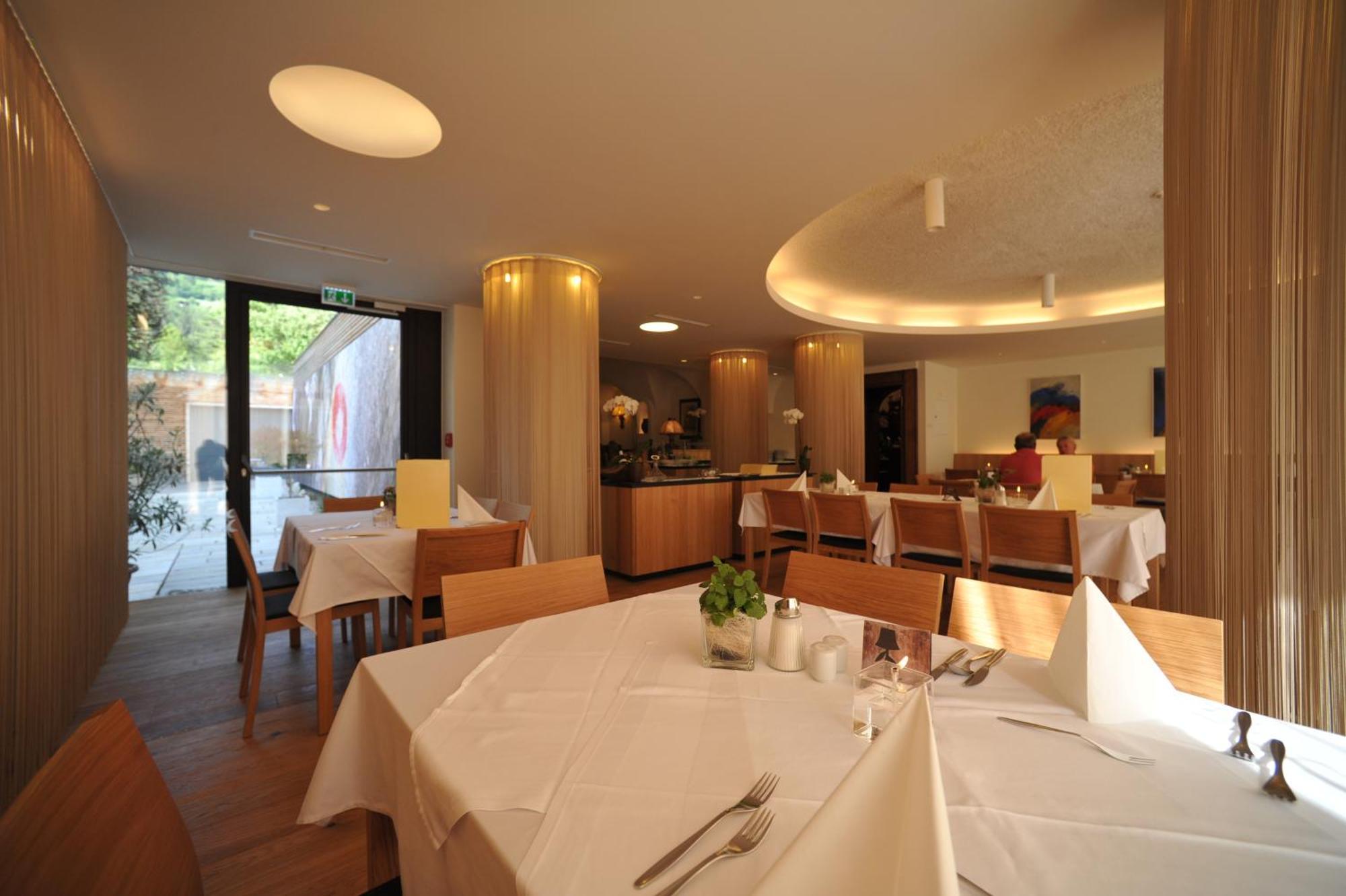 Hotel Hinteregger มาเทรอี อิน ออสท์ทีโรล ภายนอก รูปภาพ