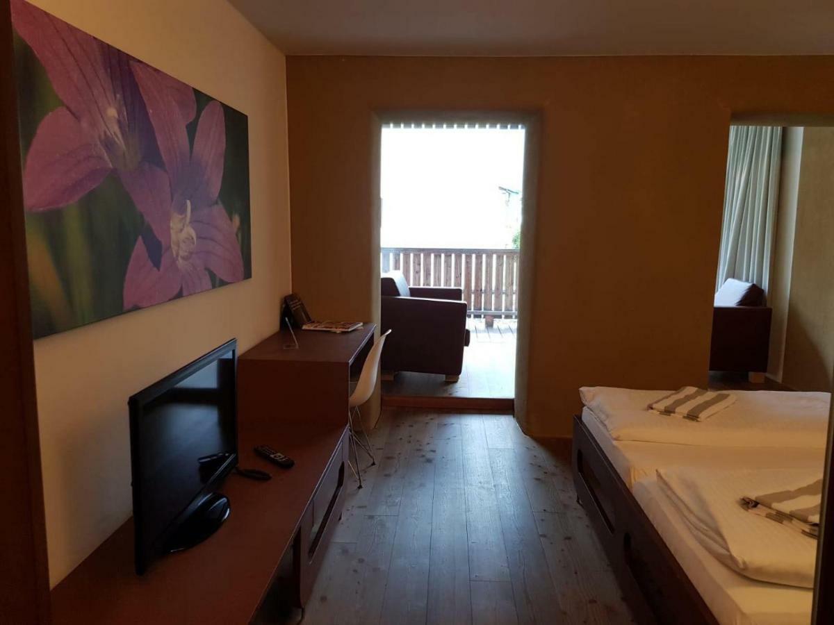Hotel Hinteregger มาเทรอี อิน ออสท์ทีโรล ภายนอก รูปภาพ