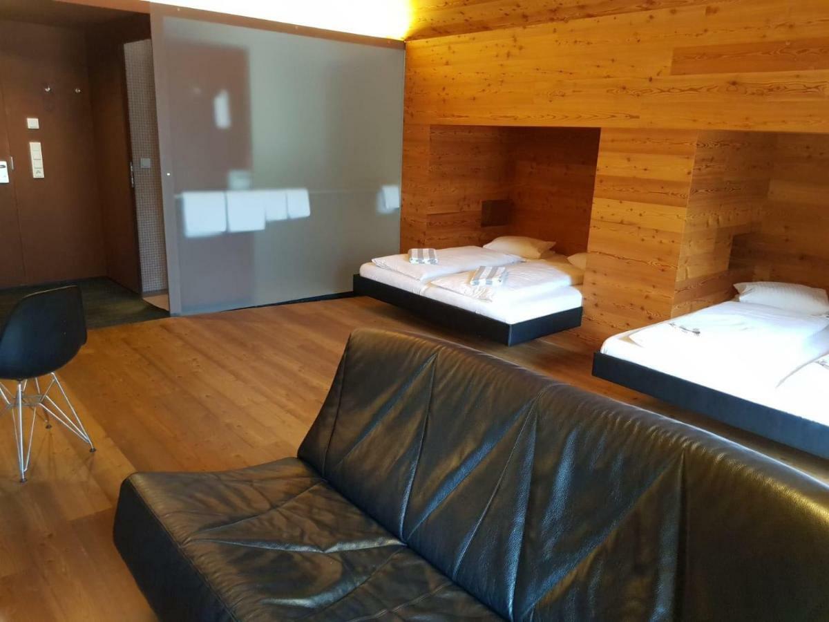 Hotel Hinteregger มาเทรอี อิน ออสท์ทีโรล ภายนอก รูปภาพ